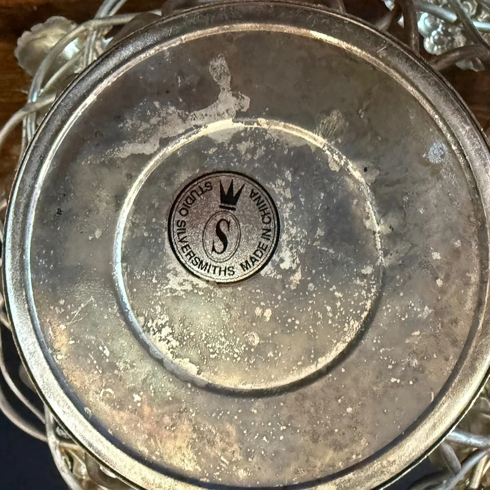 STUDIO SILVERSMITHS Baskets (2)
